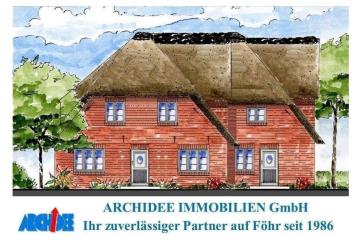 Reetdachhaus mit zwei Wohnungen und einer Ferienwohnung