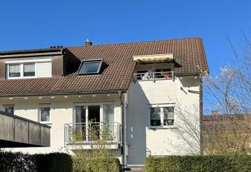 Schöne & helle Maisonette Wohnung in Müllheim