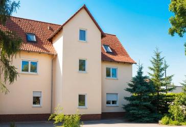 Kapitalanlage trifft Wohnträume: Mehrfamilienhaus mit fünf Wohneinheiten, großem Garten & Pool in Do