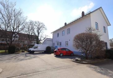 Modernisierte 3,5-Zimmerwohnung mit Fußbodenheizung und schickem Bad
