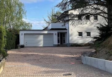 Stilvoll renoviertes Landhaus mit großzügigen Räumen