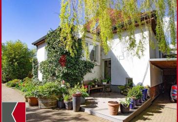 Großzügige Wohnqualität in Stadtvilla mit Charme