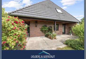 Zweifamilienhaus in ruhiger rückwärtiger Lage mit großem Garten