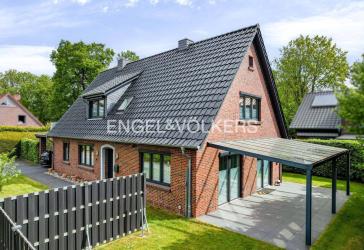 Einfamilienhaus mit vielen Besonderheiten zentral in Aurich!