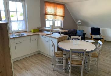 Komfortable 3-Raum-Wohnung auf der Insel Rügen verfügbar ab Mai 2026
