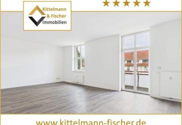 Wohnen im Grünen und abseits von der Stadt! Moderne 3-Zimmer-Wohnung mit Balkon!