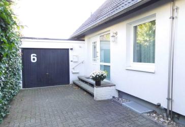 Einfamilienhaus in Top-Lage nahe der Grenze zu Lübeck und Bad Schwartau. Provisionsfrei.