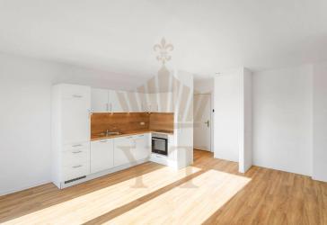Großzügige und helle 2 Zimmer-Wohnung | für Senioren | mit sonnigem Süd-Balkon | in Biesenthal