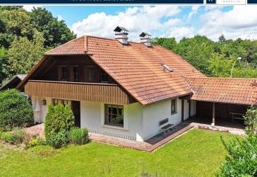 Großzügig. Charmant. Einzigartig - Wohnen am beliebten Landshuter Birkenberg
