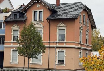 Provisionsfrei - Mehrfamilienhaus mit Halle in Bensheim - Denkmal - Wohnen & Vermieten