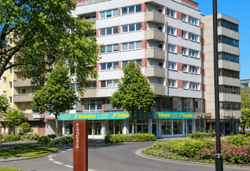 ***Schicke Wohnung mit schönem Ausblick auf den Stadtpark sucht nette Mieter***