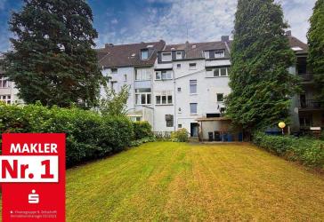 Im Paket oder einzeln zu erwerben! Aufgeteiltes Mehrfamilienhaus in Toplage.