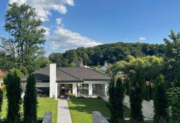Vorschaubild Villa
