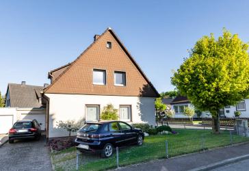 Zweifamilienhaus in ruhiger Lage in Werl
