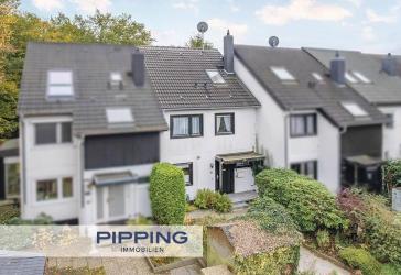 Raumwunder in direkter Waldrandlage: 'Gut geschnittenes Reihenmittelhaus mit Platz für die Familie'