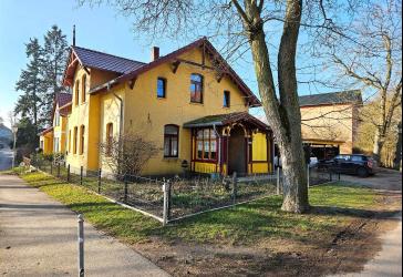 Attraktives Mehrfamilienhaus als Kapitalanlage mit 3 Wohneinheiten in idyllischer, wassernaher Lage von Penzlin