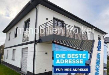Neubau-Ferienwohnung mit Sauna, Kamin und Mobiliar!