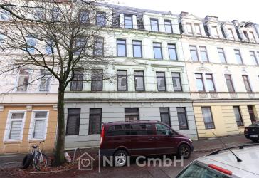 Denkmalgeschütztes Neorenaissance-Mietshaus in Bremerhaven Lehe (Goethequartier)
