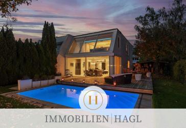 Einzigartig modernisiertes Reiheneckhaus mit Wintergarten, Pool und Traumgrundstück