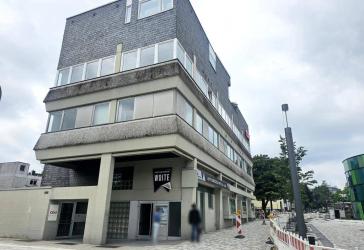 Im Zentrum von Remscheid – direkt am Friedrich-Ebert-Platz – Vielseitige Gewerbefläche mit separatem Eingang