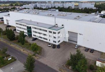 Nähe Magdeburg | ca. 4.500 m² Produktionsfläche | teilbar ab ca. 2.300 m² | 90 t Kran