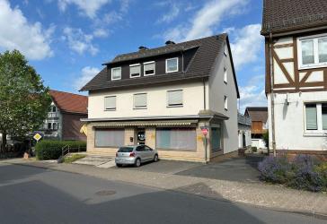 Wohn-/ und Geschäftshaus mitten in Bad Emstal/Sand