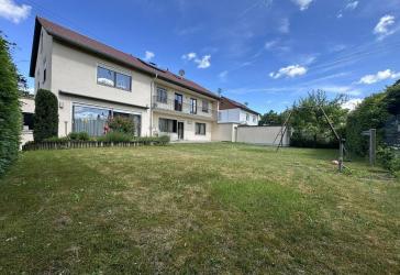 Großes Einfamilienhaus in ruhiger Top-Lage in Lechhausen