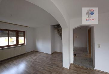 Charmante 5½-Zimmer-Maisonette-Wohnung mit EBK, Balkon und TG