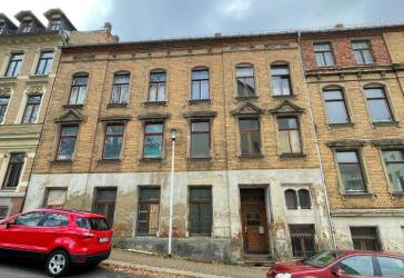 Objekt-Nr.: 14424 - Mehrfamilienhaus mit guter Bausubstanz wartet auf Sanierung zentrumsnah in Plauen