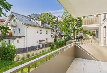 Barrierefreie 2-Zimmer-Stadtwohnung (BJ 2021) mit Südbalkon & Aufzug in Bad Reichenhall