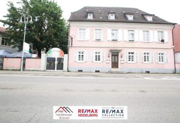 Wohn- und Geschäftshaus mit 6 Wohneinheiten, ca. 322 m² Wohnfläche und ca. 323 m² Gewerbefläche