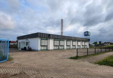 ebenerdige Gewerbefläche im Gewerbepark Waren Ost