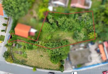 Zentral gelegenes Baugrundstück in Etzenricht - 1022 Qm mit viel Potenzial für Ihr Bauprojekt!