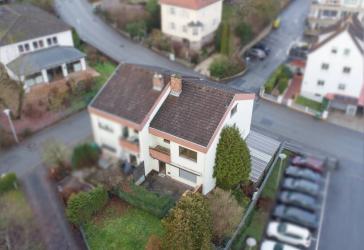 Großzügige Doppelhaushälfte in zentraler Coburger Wohnlage mit viel Platz für die Familie