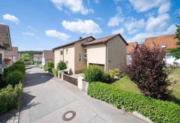Vorschaubild Mehrfamilienhaus