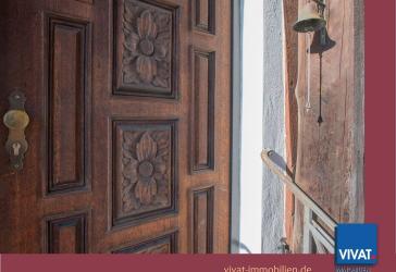 Historisches Fachwerkhaus aus dem 18. Jahrhundert mit großzügigem Raumangebot. Käuferprovisionsfrei!