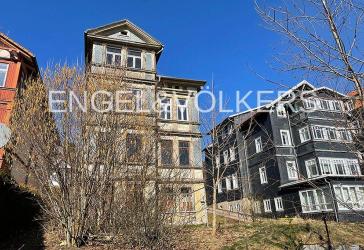Sanierungsobjekt inkl. Baugenehmigung für eine Stadtvilla