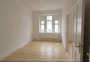 Attraktive Altbauwohnung zum Wohlfühlen!