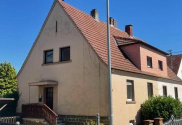Innenstadtlage von St. Wendel, renovierte Doppelhaushälfte