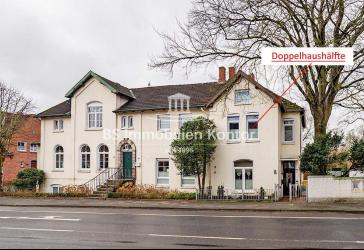 Stadtzentrum! Großzügige Doppelhaushälfte mit Terrasse und Blockhaus in zentraler Wohnlage!