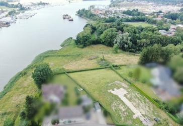 Einfamilienhaus mit Schleiblick im ruhigen Privatweg!