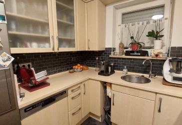 Landshut-Auloh 95 qm , 3 Zimmer Wohnung, EBK, Erdgeschoss mit Wintergarten und Garten, Saaleweg, Kleine Wohneinheit im Grünen