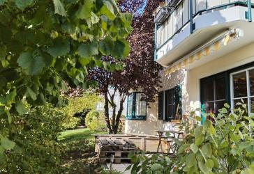 hübsche 2-Raumwohnung mit Terrasse und TG-Stellplatz in der Niederlößnitz zur Kapitalanlage
