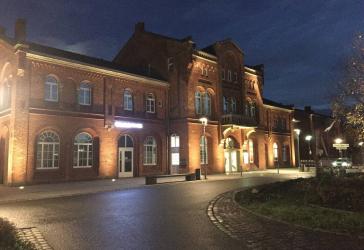 Sehr schönes Büros im restaurierten denkmalgeschützten Bahnhof - 1A Lage