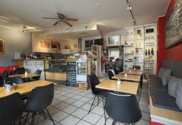 Charmantes italienisches Bistro seit 24 Jahren etabliert und bereit für eine neue Erfolgsgeschichte