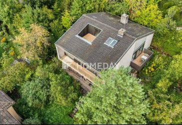Ikonisches Architektenhaus mit Weitblick & über 200 m² Wohn- und Nutzfläche in Stuttgart-Sonnenberg
