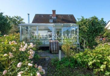 5 Zimmer, Wintergarten, Vollkeller auf idyllischem Grundstück in Fleestedt