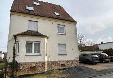 Renditeobjekt für Handwerker, 3 Familienhaus in Dutenhofen