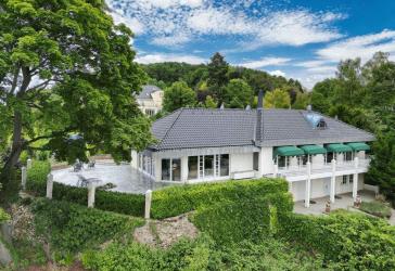 Vorschaubild Villa