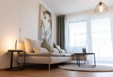 FAMILIEN AUFGEPASST! GROßZÜGIG GESCHNITTENE 4-ZIMMERWOHNUNG